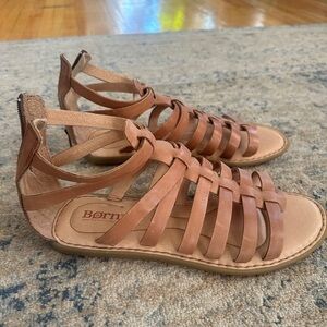 Born women’s gladiator sandals. 10M. Never worn out of house, tags on. Tan